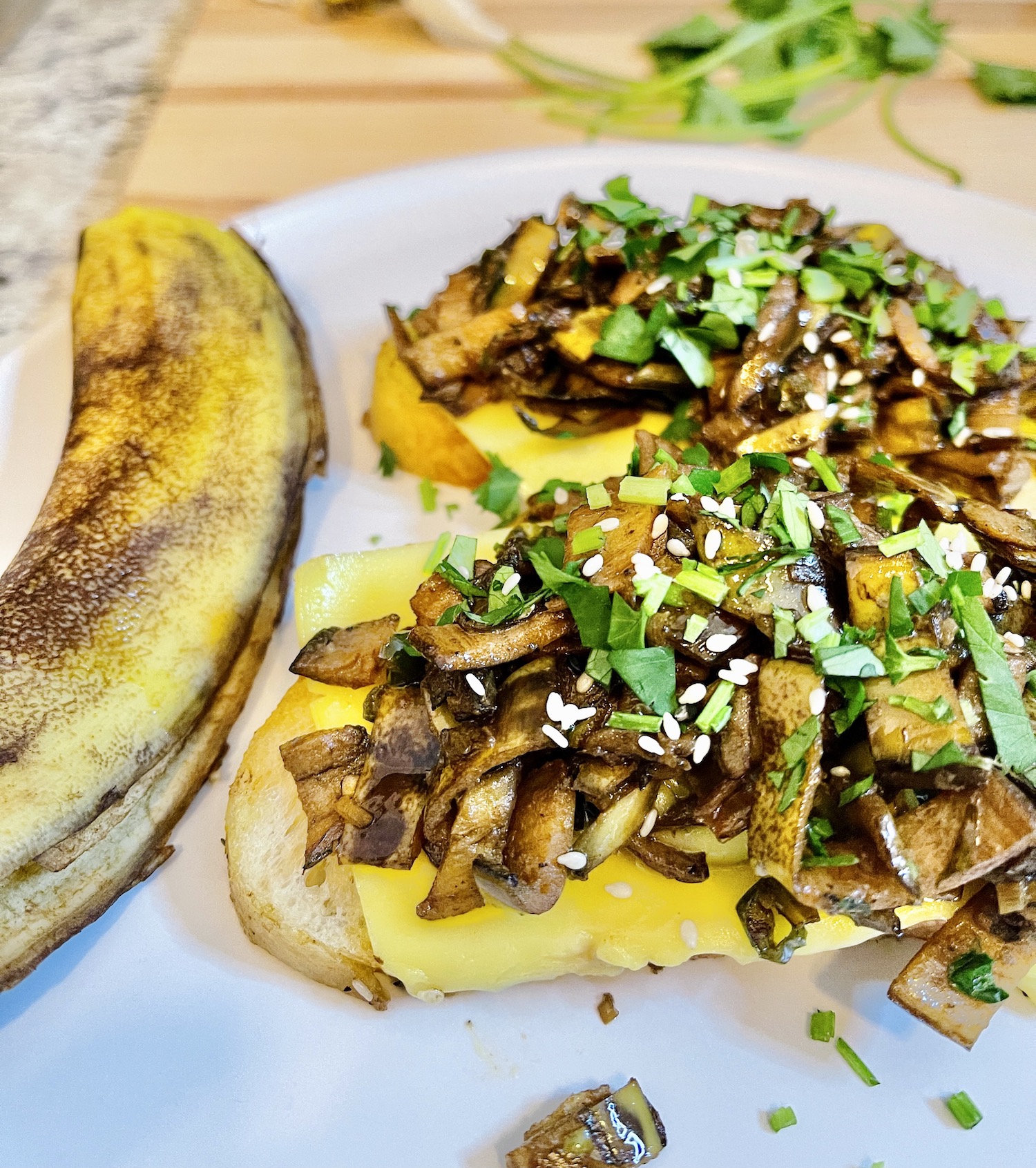 Banana Peel Vegan Pulled Pork Sandwich - The Stingy Vegan